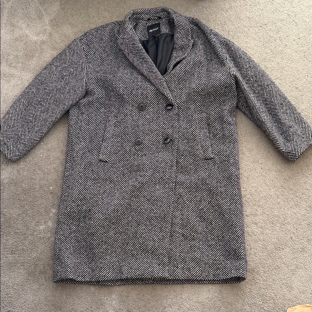 Madewell Herringbone Black and White Coat